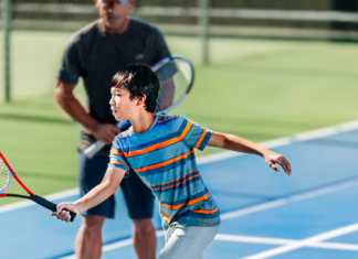 Tennis Terms Beginners Must Know: 50 Essential & Easy Words tennis terms beginners explained with court lines and scoring basics